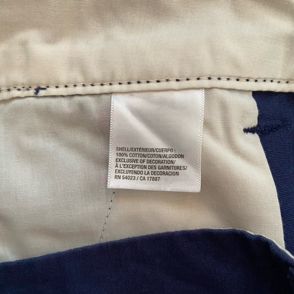 Old Navy Everyday Shorts, Mid-Rise Cotton Nautical Embroidered Chino Shorts Sz 6 - Picture 4 of 5